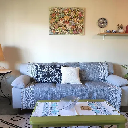 Loula Google It וילה *